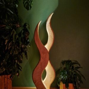 „Bliźniacze Płomienie — Rzeźba Drewniana z Podświetleniem”